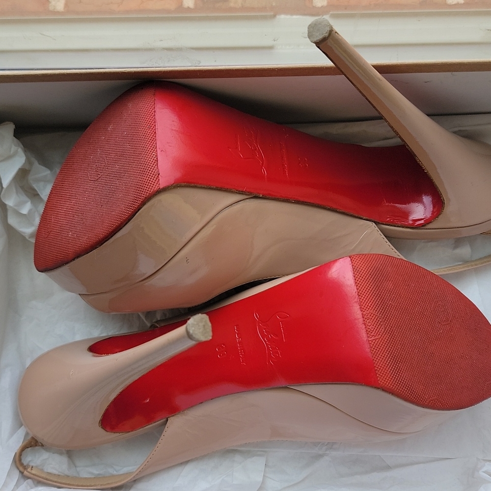 Christian Louboutin Lady Peep Sling Nude